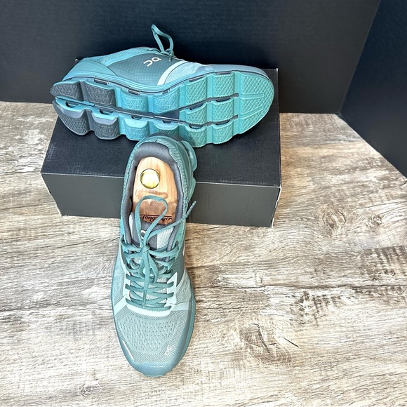 On Running Men's Cloudace Shoes Shadow US 9.5 UER 43 UK 9 💎 - Picture 5 of 16